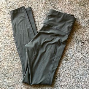 Like new olive green athletic pants